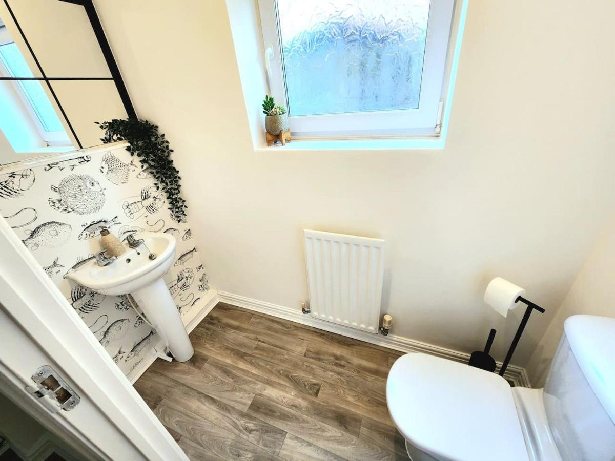 Home From Home 3 Bed,2 Bath House With Garden&Parking Near Centre&Tram Stop Sheffield Exterior photo