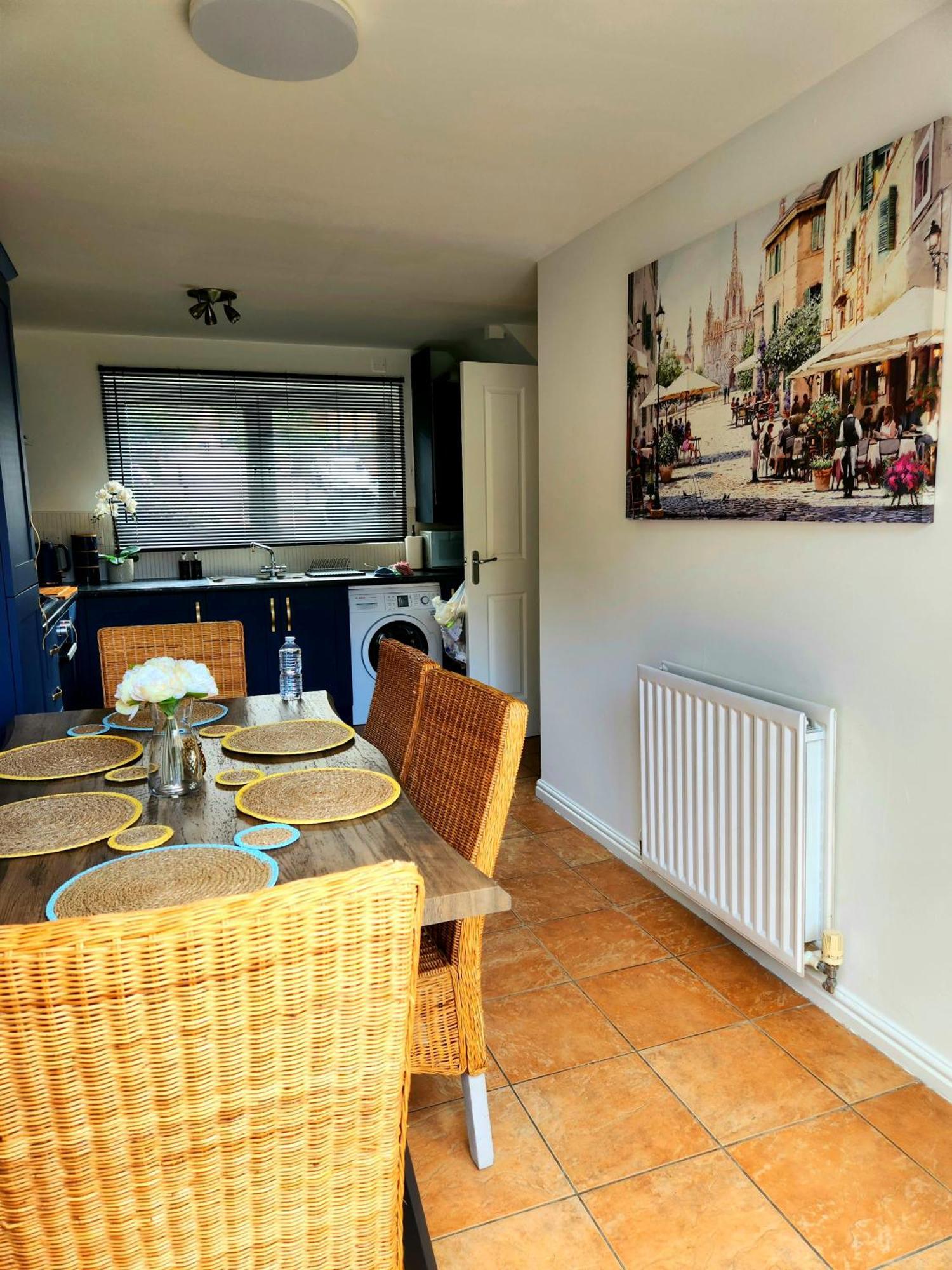 Home From Home 3 Bed,2 Bath House With Garden&Parking Near Centre&Tram Stop Sheffield Room photo